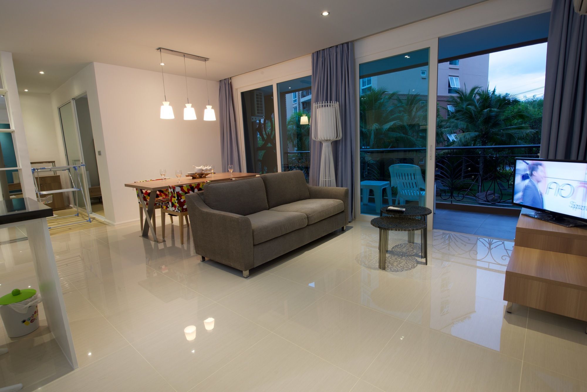 Atlantis Pattaya High Service Jomtien pláž Exteriér fotografie